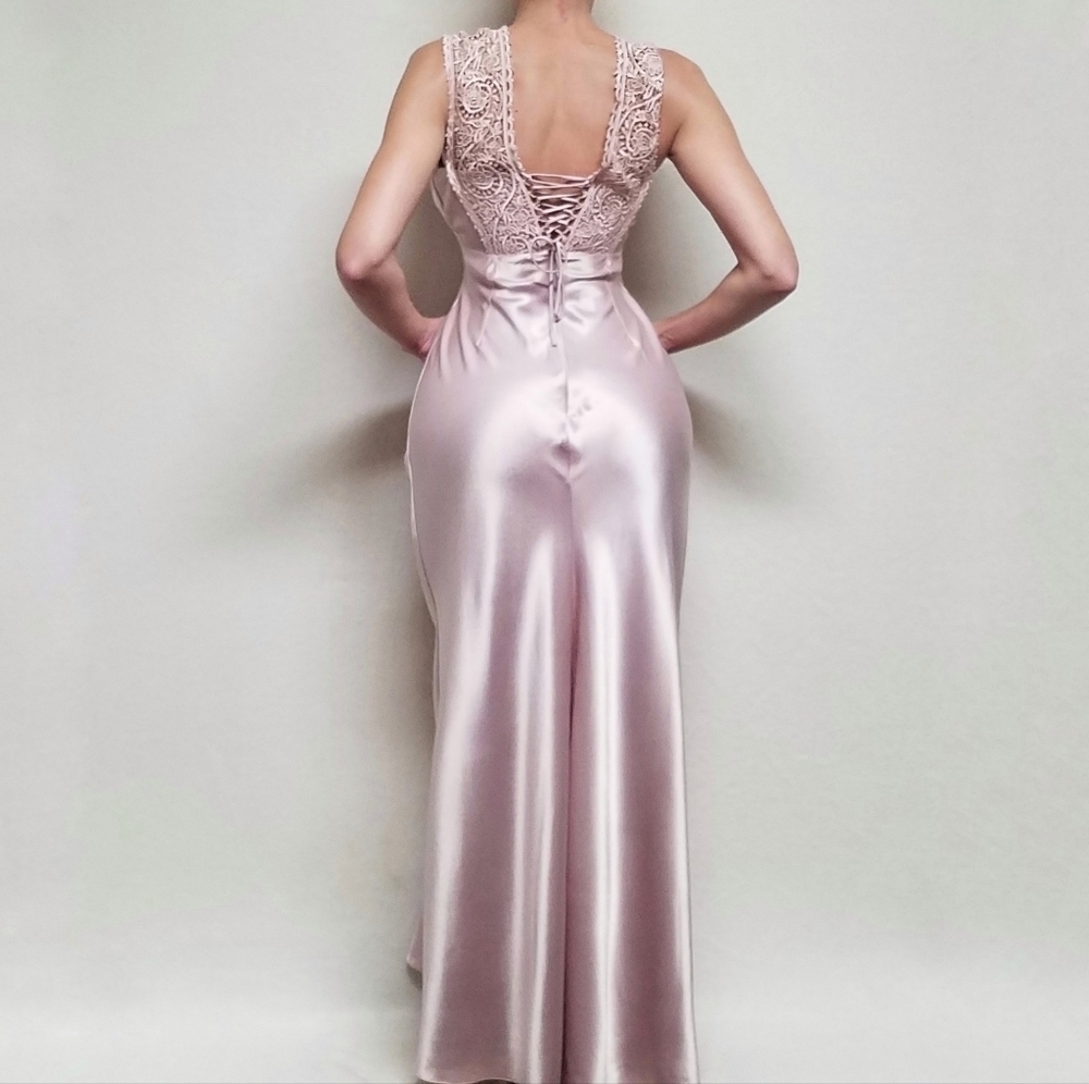VINTAGE 90s 1001 Nights Blush Pink Satin Crochet Panel Lace-up Back Maxi Dress 6 - Picture 3 of 16